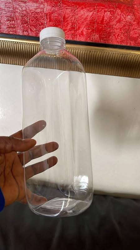 Bouteilles Plastiques PET Sarah Pack